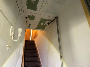 452 S 7th Avenue, Mount Vernon NY 10550