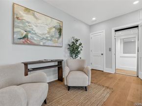 1832 Soundview Court, Yorktown Heights NY 10598