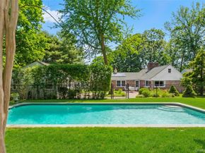29 Squiretown Road D, Hampton Bays NY 11946