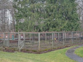 1 Bryant Crescent 2A, White Plains NY 10605