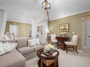 1 Bryant Crescent 2A, White Plains NY 10605