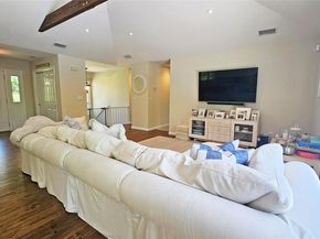 11 John Street, Westhampton Beach NY 11978