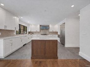 32 Sycamore Road, Scarsdale NY 10583