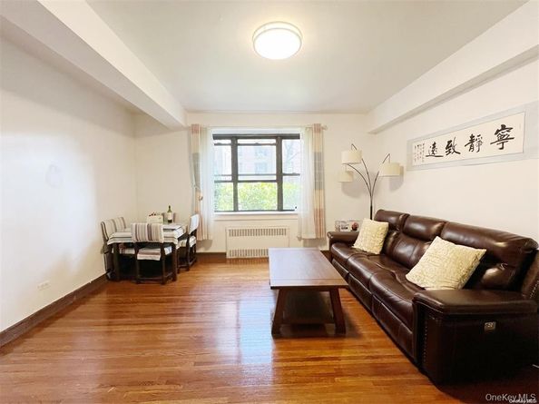 11219 34th Avenue F, Corona NY 11368