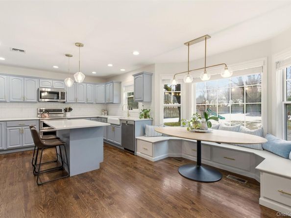 30 Rancher Place, Huntington NY 11743