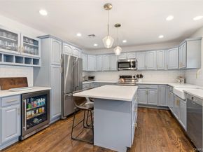 30 Rancher Place, Huntington NY 11743