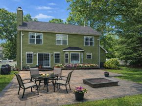 30 Rancher Place, Huntington NY 11743