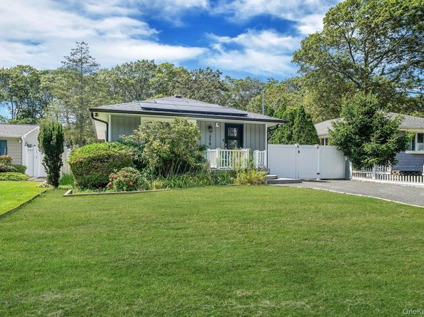 370 Whittier Drive, Mastic Beach NY 11951