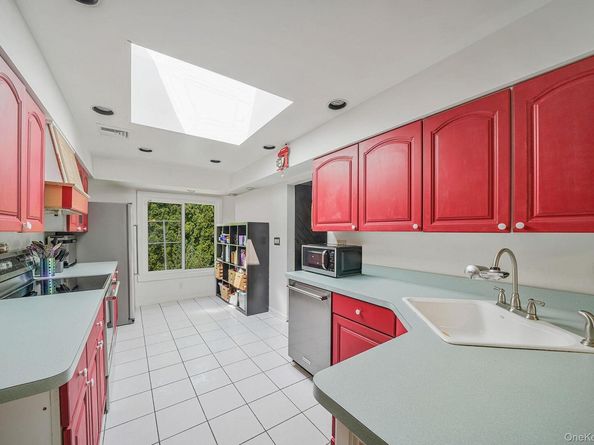 370 Whittier Drive, Mastic Beach NY 11951
