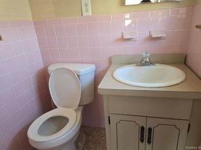 209 N Grove Street, Valley Stream NY 11580