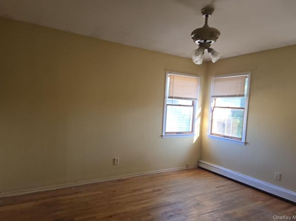 209 N Grove Street, Valley Stream NY 11580