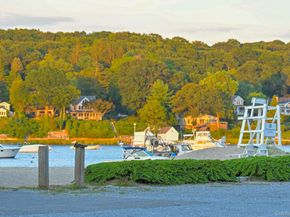 115 Taft Crescent, Centerport NY 11721