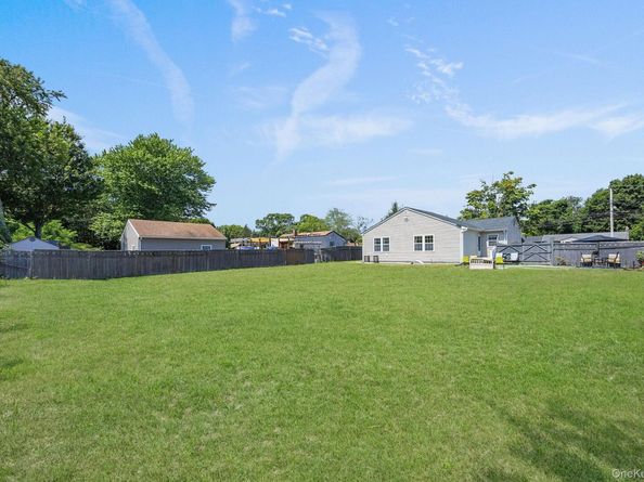 132 Garden City Street, Bay Shore NY 11706