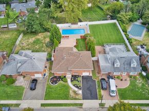 120 Seaman Road, Jericho NY 11753