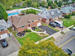 120 Seaman Road, Jericho NY 11753