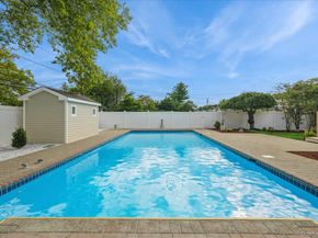 120 Seaman Road, Jericho NY 11753
