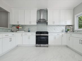 120 Seaman Road, Jericho NY 11753