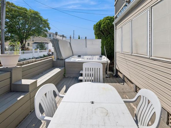 33 beach 221 Street 0, Breezy Point NY 11697