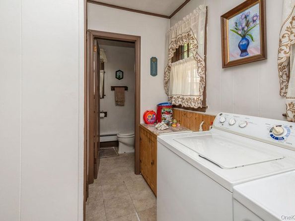324 Linden Place, Westbury NY 11590