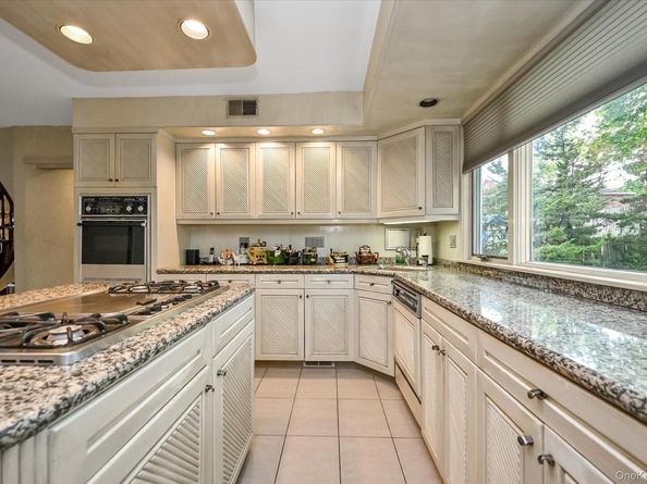 138-45 78th Drive, Kew Garden Hills NY 11367