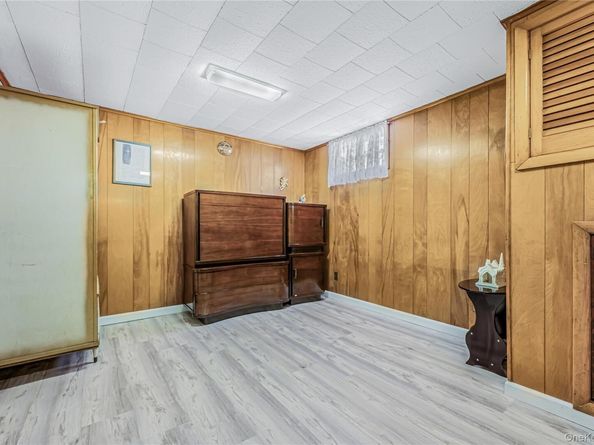 10-08 147th St, Whitestone NY 11357