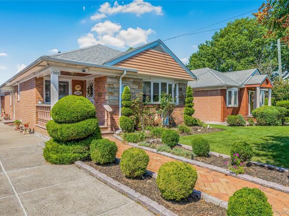 10-08 147th St, Whitestone NY 11357