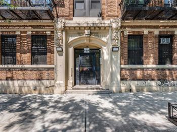 95 S 10th Street