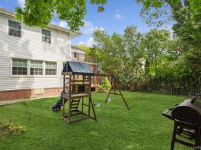 161 Midgely Drive, Hewlett NY 11557