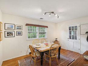 10 Goose Hill Road, Cold Spring Harbor NY 11724
