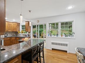 10 Goose Hill Road, Cold Spring Harbor NY 11724