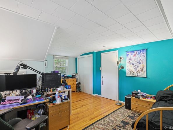 10 Goose Hill Road, Cold Spring Harbor NY 11724