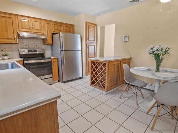 2862 Mead Street, Yorktown Heights NY 10598