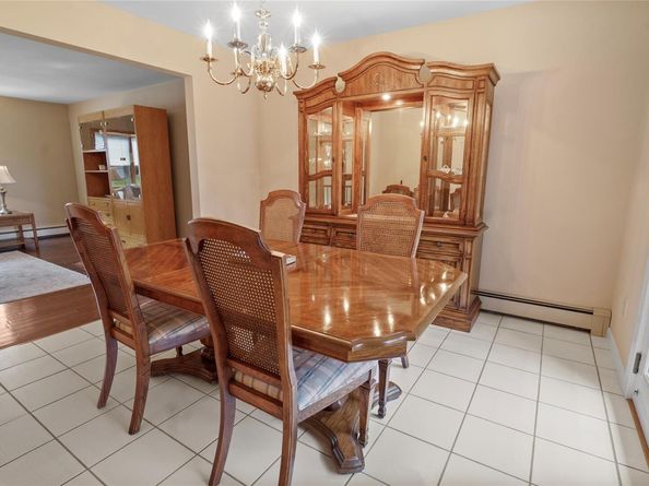 2862 Mead Street, Yorktown Heights NY 10598