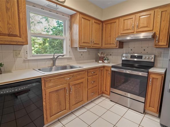 2862 Mead Street, Yorktown Heights NY 10598