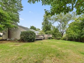 101 Cresthill Road, Yonkers NY 10710