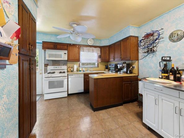 101 Cresthill Road, Yonkers NY 10710