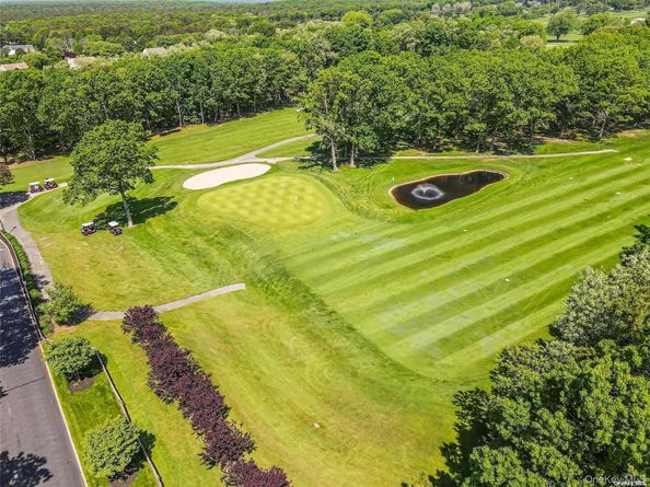 130 Hampton Vista Drive, Manorville NY 11949