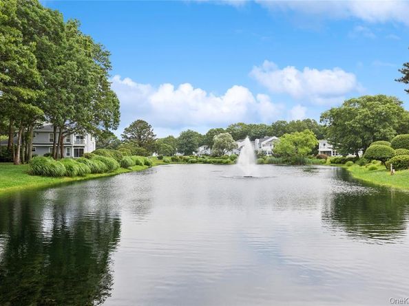 130 Hampton Vista Drive, Manorville NY 11949