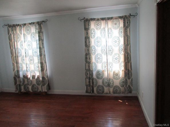 91 Doges Promenade, Lindenhurst NY 11757