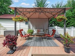 1 Earl Road, Melville NY 11747