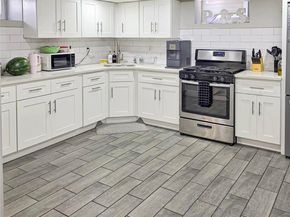2593 Loftus Avenue, Oceanside NY 11572