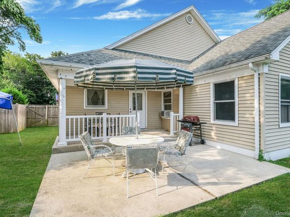 32 Tamarack Street, Central Islip NY 11722