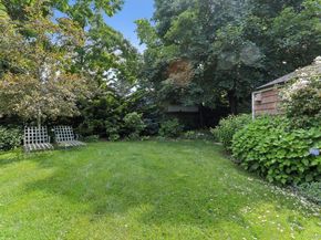 27 Soundview Place, Locust Valley NY 11560