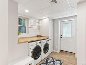 27 Soundview Place, Locust Valley NY 11560