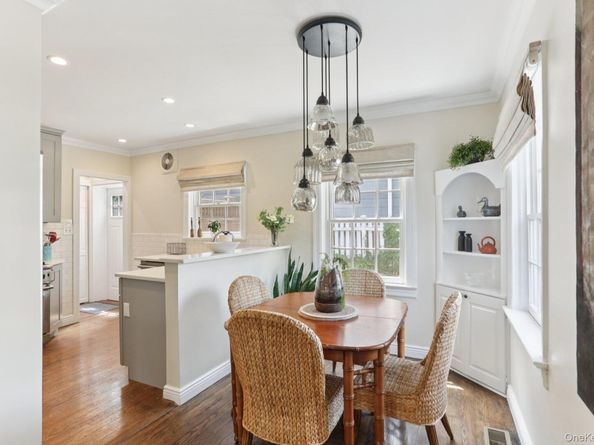 27 Soundview Place, Locust Valley NY 11560