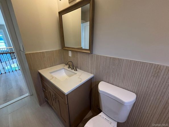 35 Adams Avenue, Bayville NY 11709