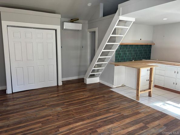 35 Adams Avenue, Bayville NY 11709