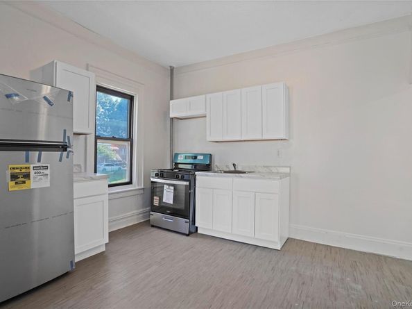 909 Castle Hill Avenue, Bronx NY 10473