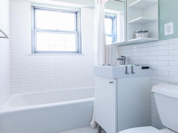 1020 Grand Concourse 20J, Bronx NY 10451