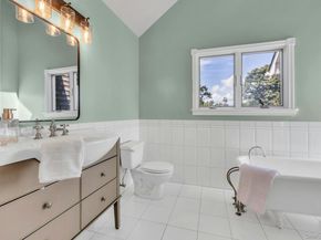 44 Bay Avenue, Bayport NY 11705